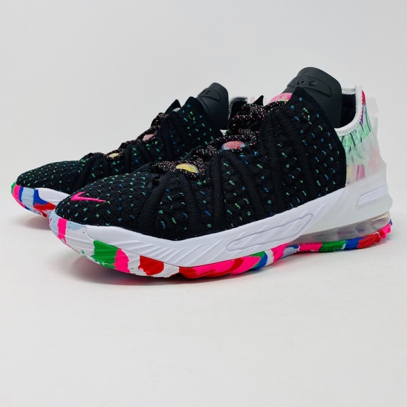 Nike Women’s Lebron XVIII James Gang Edition